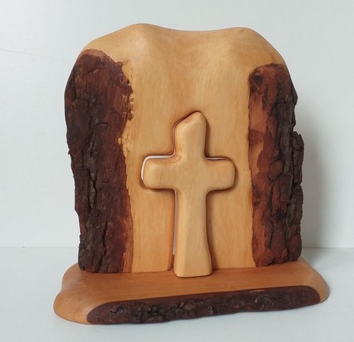 Kreuz im Holz, Größe 22, Erle
